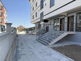 Net Emlaktan Beyhekim Mah Eşyalı Stüdyo Ara Kat Geniş 1+1