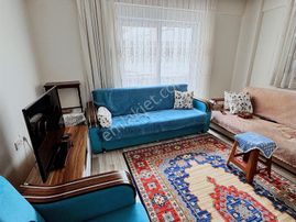 Kızıltoprak Mahellesinde Satılık Doğalgaz'lı 2+1 Daire