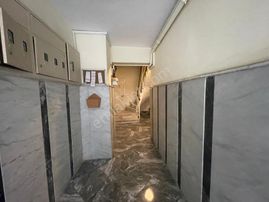 Karşıyaka Aksoy'da Satılık 4+1 Bahçe Dubleksi