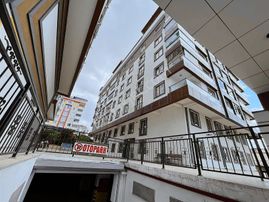 Baranoğlu Emlak Tepe Yolu Üzerinde Bağcı Sitesi 2+1 Daire