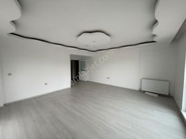 Kaya Grup'tan Yeşilbayırda İçi Yapılı Geniş Çift Giriş 4+1dublex