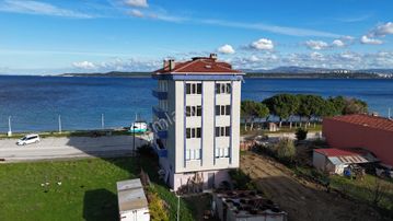 Çanakkale Eceabat’ta Denize Sıfır Satılık 5 Katlı Bina