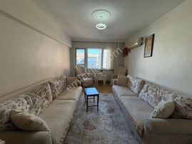 Kazımdirik Mahallesinde 3+1 Kapalı Mutfak Yenilenmiş Daire