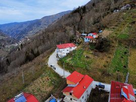 Trabzon Yomrada Fırsat Arazi