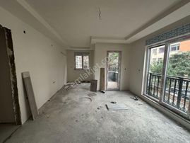 Bahçelievler Merkez'de Sıfır Binada Ebeveyn Banyolu 2+1 Ara Kat