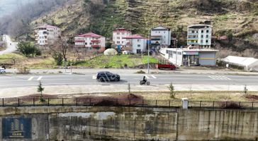 Uluslararası Yola 1,8 Km Mesafede 4 Kat Ticari İmarlı Arsa