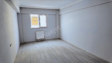 Net Yatırımdan Taşınmaya Hazır Site İçerisinde 3+1 Lüx Daire