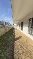 Villalar Bölgesinde 1+1 Site İçerisinde Havuzlu Daire