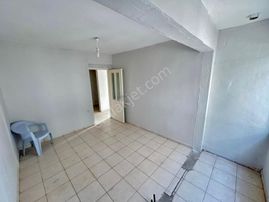 🏡 Referans'tan İkizçay'da Ön Cephe Ara Kat 3+1 Daire