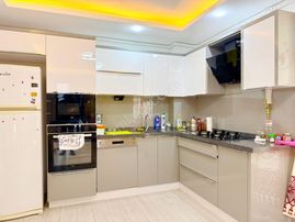 Doradan Altınkum'da Asansörlü Geniş Kullanım 1+1 Daire