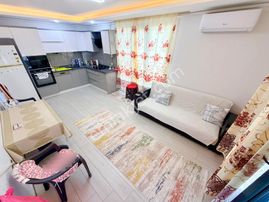 Doradan Altınkum'da Asansörlü Geniş Kullanım 1+1 Daire