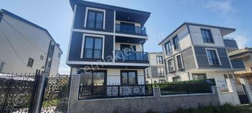 Yeni Müstakil Villa Kartallardan