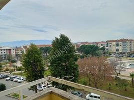 Cumhuriyet Mahallesinde Satılık 2+1 Daire