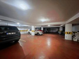 Göztepe Park Manzaralı Satılık 2+1 Boş Daire Balkonlu