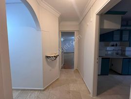 Bostanlı'da Kiralık Ferah Daıre | Sahıle Yürüme Mesafesınde