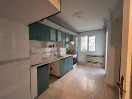 Bostanlı'da Kiralık Ferah Daıre | Sahıle Yürüme Mesafesınde