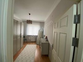 Turkuaz Migros Karşısı Bakımlı 3+1