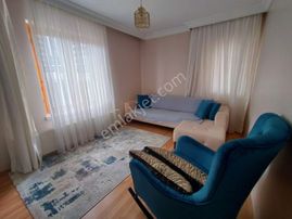 Gün Sazak Caddesi Üzeri Ara Katta Satılık Daire