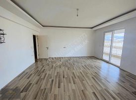 Finike İskele Mahallesinde 3+1 170m2 Satılık Daire