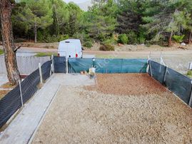 Buca Belanbaşı İçinde Ev, Elektrik Ve Suyu Olan Muhteşem Arsa