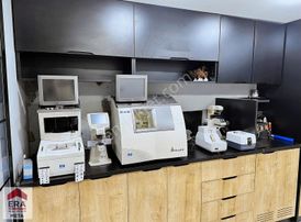 Altunizade' De Cadde Üzeri, Tabela Değeri Yüksek-devren Kiralık