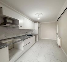 Pusula Yapı'dan Kuran Kursu Caddesi'nde Kiralık 2+1 Ara Kat!!!