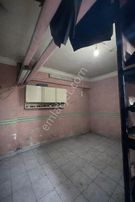 Emek Caddesinde Satılık Dükkan Alt Kat