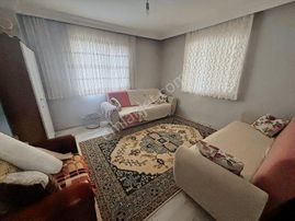 Salihiyede 1875 M2 Arsa İçinde Tek Katlı Müstakil Ev Ve Arsası