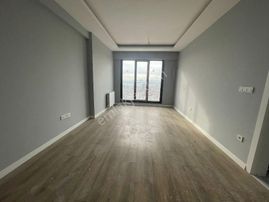 Mertcan Dan Hürriyet Mah Manzaralı 2+2 Ebeveyn Banyolu Lüks Dubleks