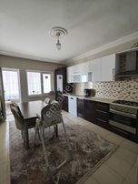 Fetih Caddesi Üzerinde Çok Geniş Arakat 3+1 Daire