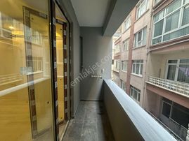 İstanbul House'dan Bahçelievler'de Sıfır Binada 2+1 Ara Kat