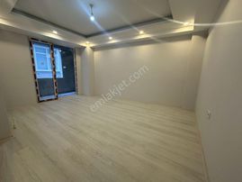 İstanbul House'dan Bahçelievler'de Sıfır Binada 2+1 Ara Kat