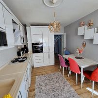 Paşa Alanında 3+1 Satılık Geniş Ve Ferah Daire