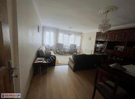 Nil Karkin'den Satılık Geniş 2+1