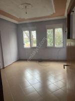 2 Yıllık Üniversite Arkasında 1+1 Kiralık Daire