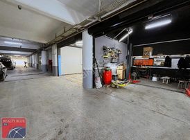 Sefaköy Beşyolda Tamirhaneye Uygun 40m2 Dükkan