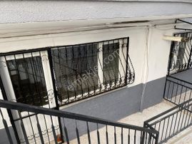 Yeşilyurt Osman Kibarda Giriş Katı Satılık 2+1 Satılık Daire