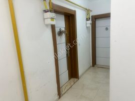 Kumlubel Mahallesi'nde Satılık 2+1 Ara Kat Daire