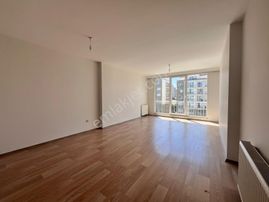 Seeworld Kentlife 2+1 135m2 Balkonlu Boş Satılık