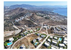 Bodrum Bağla'da Ruhsatlı Projeli Satılık 2.174m² Arsa
