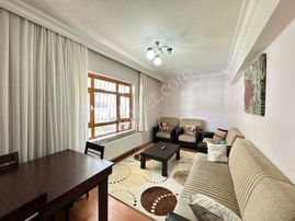 Uzman Emlak2tan Refik Saydam Cad Üzeri Bağımsız Giriş Kat 3+1 Daire