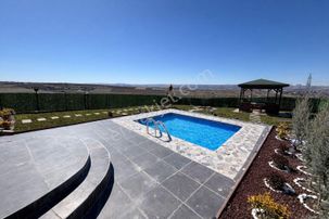 Doğa İçinde Özel Havuzlu Müstakil Villa