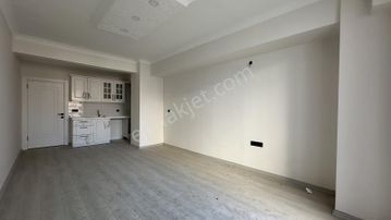 Gömeç Mithatpaşada Doğalgazlı Geniş 1+1 Satılık Sıfır Daire