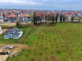 Emlakevim - Rasimpaşa Mahallesinde Satılık 619 M2 İmarlı Arsa !