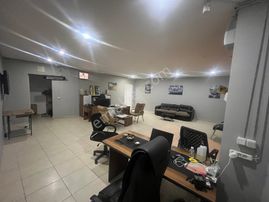 Ana Cadde Üzeri Geniş Çift Cephe Satılık Dükkan