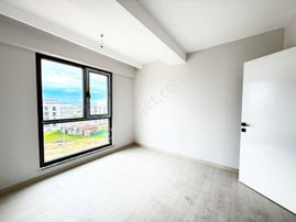 Nilüfer Yolçatı'da Kiralık 1+1 Daire (ara Kat, 50m²)