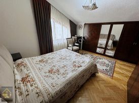 Birlik Mahallesinde 4+1 Satılık Dubleks Galeri Salon Daire