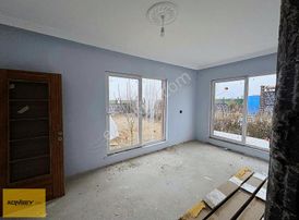 Konseyden Üçhüyük Mahallesinde Acil Satılık Çiftlikevi