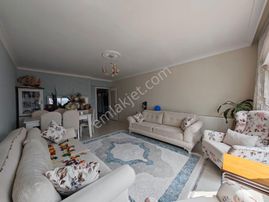 Feridunçelik'te Full+full Yapılı 140 M2 3+1 Satılık Daire !!