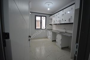 Satılık Yeni Binada 2+1 Merkezi Konumda Ara Kat Daire